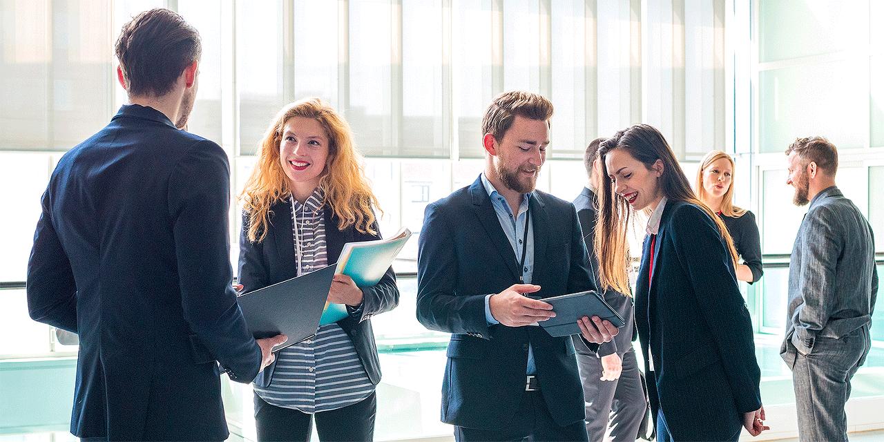 <span>Organização<br />
de Congresso</span><br />
de serviço completo