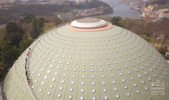 A 360º dome with views of Porto
