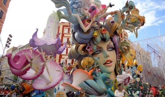 Bring Fallas Fire to Your Event